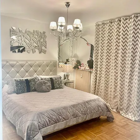 アパート Cannois Avec Rooftop