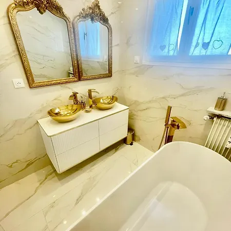 アパート Cannois Avec Rooftop カンヌ